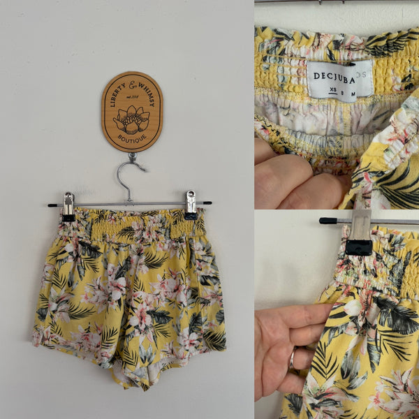 Decjuba Kids yellow floral shorts Sz XS (8y) EEUC