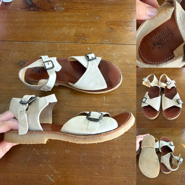 Young Soles white leather sandals Sz 35 EEUC