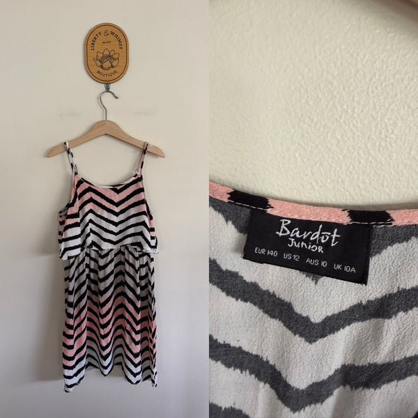 Bardot Jnr ombré dress Sz 10 as new