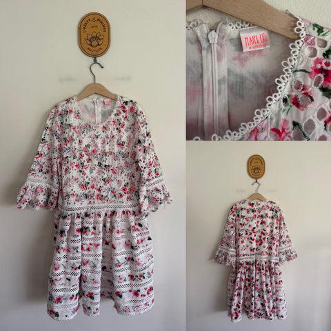 Marlo floral broderie dress Sz 15-16 but best fit 14 imo, as new
