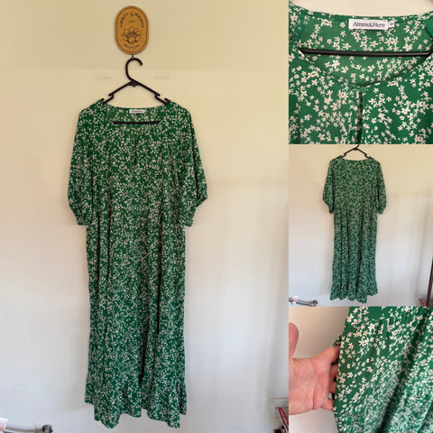 Atmos&here floral pocket dress Sz 22 NWOT