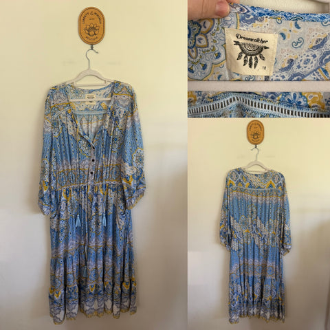 Dream Catcher 3/4 sleeve blue paisley dress Sz 18 as new