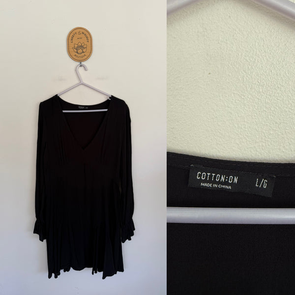 Cotton On l/s black dress Sz L as new