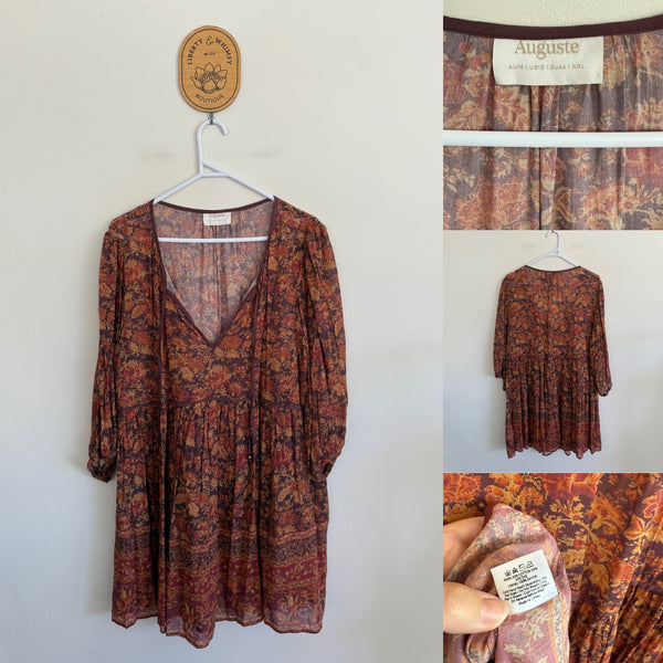 Auguste 3/4 sleeve floral tunic - delicate fabric Sz 16 as new