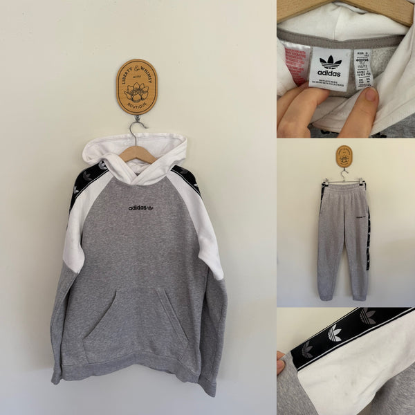Adidas 2pc tracksuit set Sz 11-12 play - see item description