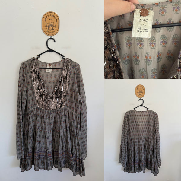 Free People One grey boho blouse Sz S as new