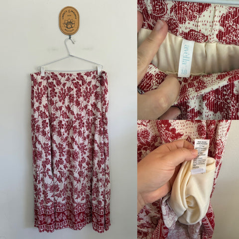 Avella lined paisley skirt Sz 18 NWOT