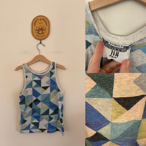 Paper Wings triangles tank Sz 4 play - faint mark on front