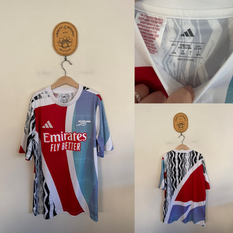Adidas Arsenal football soccer top Sz 13-14 RRP $90 EUC only worn a couple of times