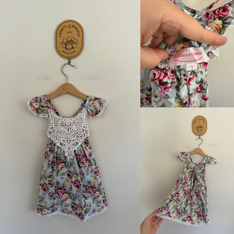 La Sienna aqua floral dress Sz 3 as new