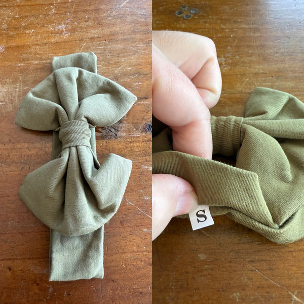 Khaki Sz S bow 17cm 0-6m NWOT