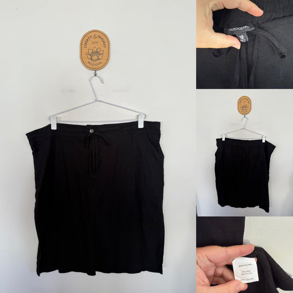 Autograph black viscose/linen skirt Sz 18 as new