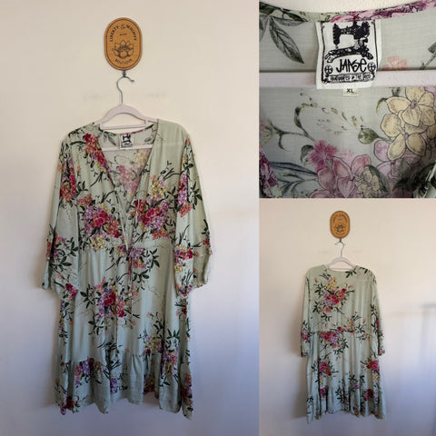 Jaase green 3/4 sleeve big flowers dress Sz XL as new