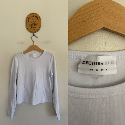 Decjuba Kids l/s white top Sz S (10) as new