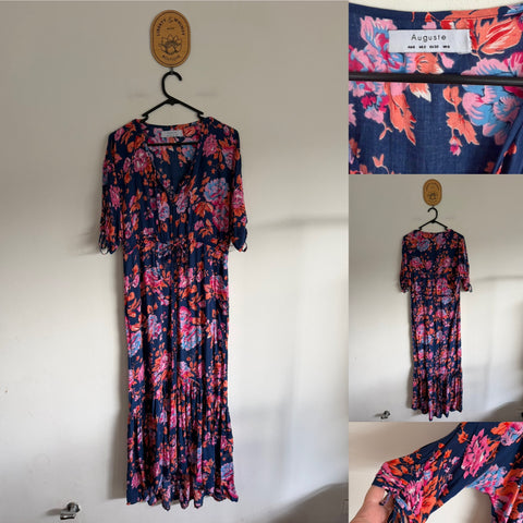 Auguste navy floral maxi dress Sz 6 as new