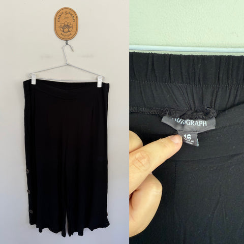 Autograph black 3/4 button pants Sz 16 EUC worn once