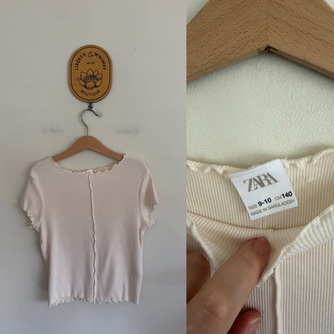 Zara cream ribbed top Sz 9-10 as new