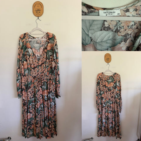 Salty Crush l/s green/tan large flowers dress Sz 20 as new
