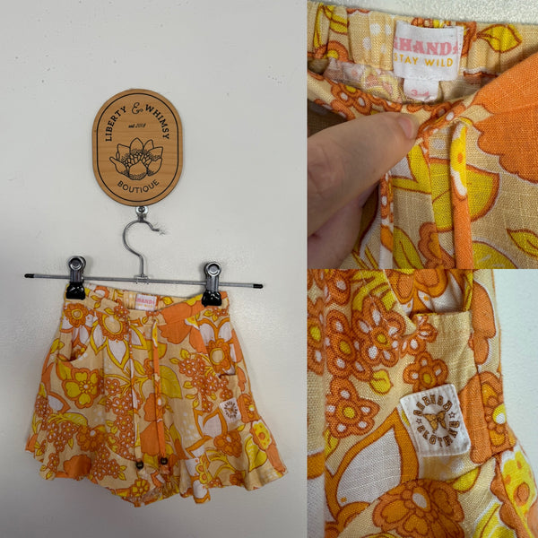 Ghanda flowers shorts Sz 3-4 as new