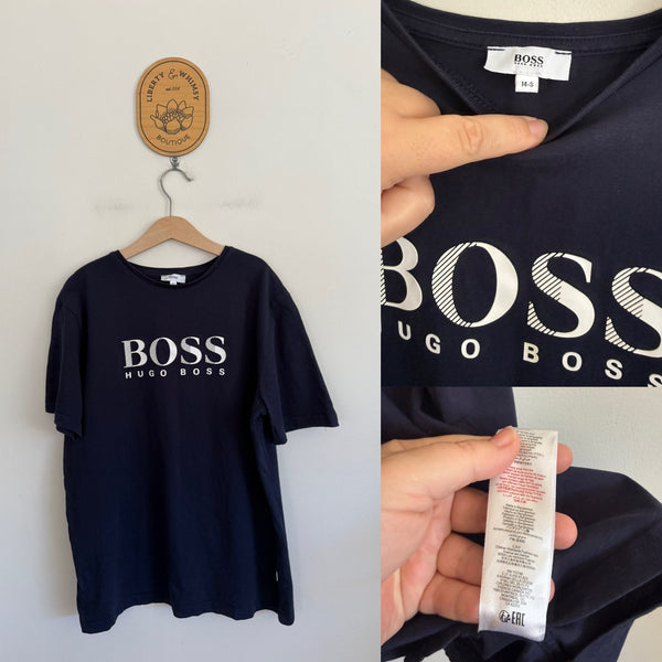 Hugo Boss navy logo T-shirt Sz 14 but best fit 12-14 VGUC