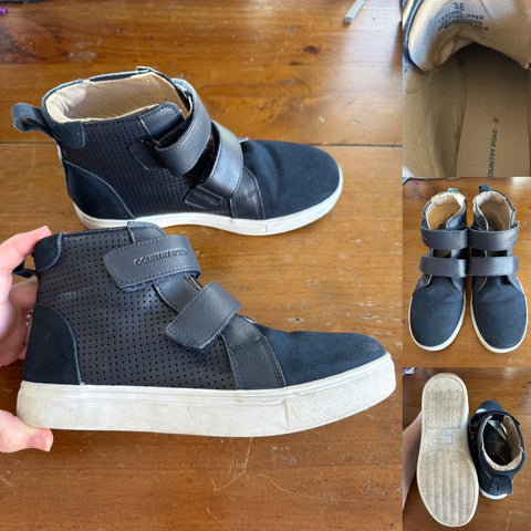 Country Road hi-top navy boots Sz 36 EUC worn once or twice