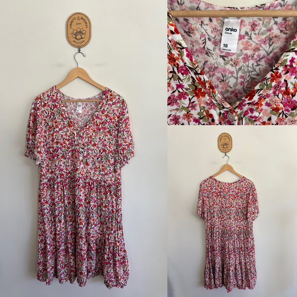 Anko Curve floral dress Sz 18 as new (washed only)