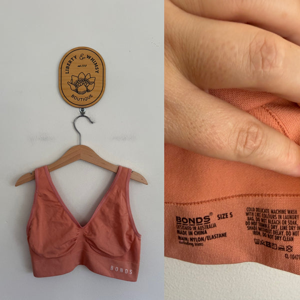 Bonds crop top Sz S NWOT