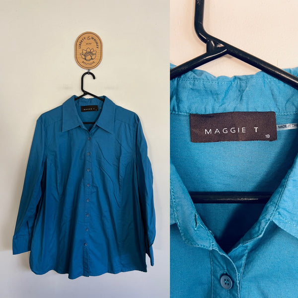 Maggie T blue blouse Sz 18 EUC