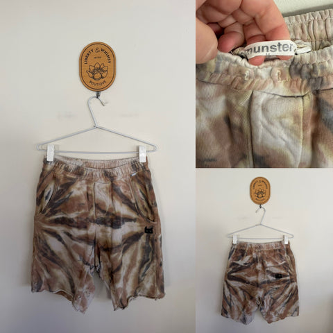 Munster cream/brown tie-dye shorts Sz 14 VGUC - both of the drawstrings are hidden but they’re not needed
