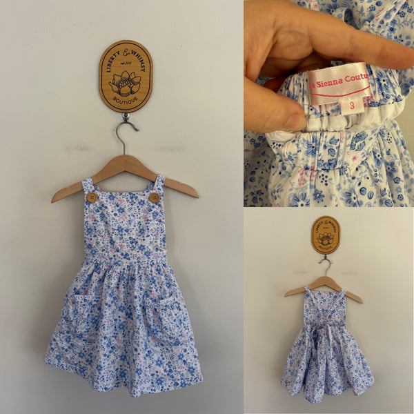 La Sienna Olivia pinnie Sz 3 EEUC but play because of a faint mark as pictured
