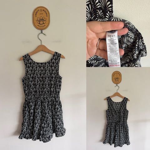 Next black and white print play suit Sz 7 EEUC