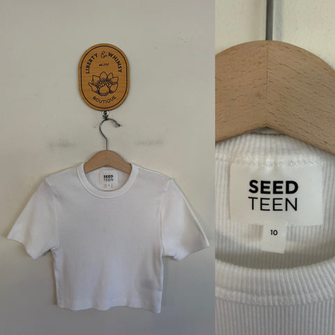 Seed Teen white ribbed tee Sz 10 as new, faint dot on front if I’m being fussy