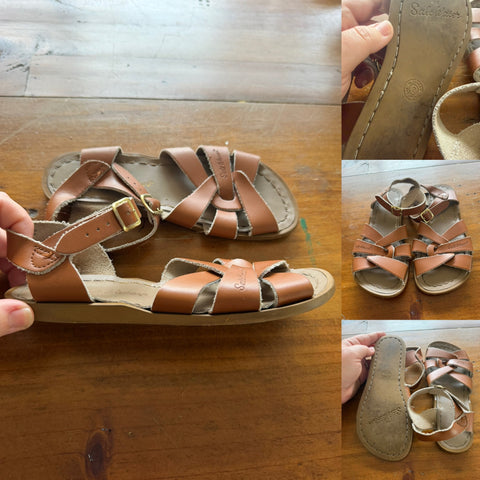 Saltwater tan sandals Sz 2 youth VGUC