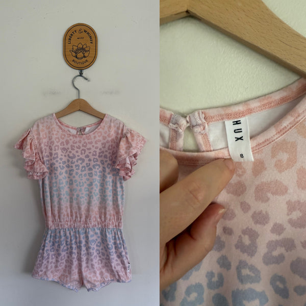 Hux romper Sz 8 EEUC