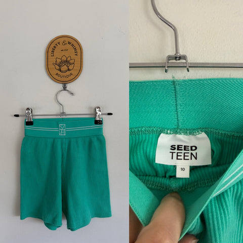 Seed green bike shorts Sz 10 (very slim waist) EUC
