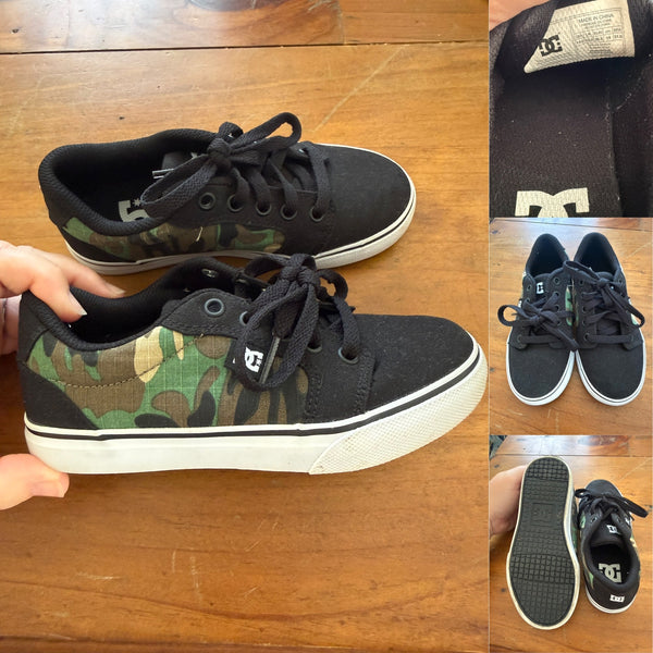 DC camo skate shoes Sz 13US, 12UK EUC worn once