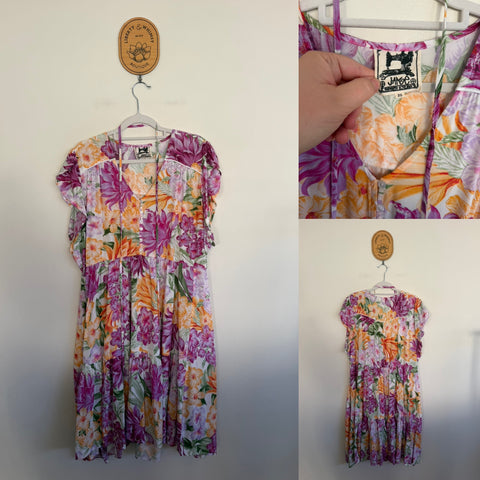 Jaase purple floral belted dress Sz 20 as new