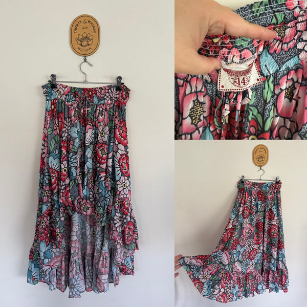 Paper Wings floral hi-lo skirt Sz 14 NWOT