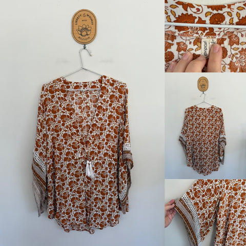 Rip Curl terracotta floral top Sz L EUC worn twice
