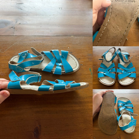Saltwater blue sandals Sz 2 youth VGUC