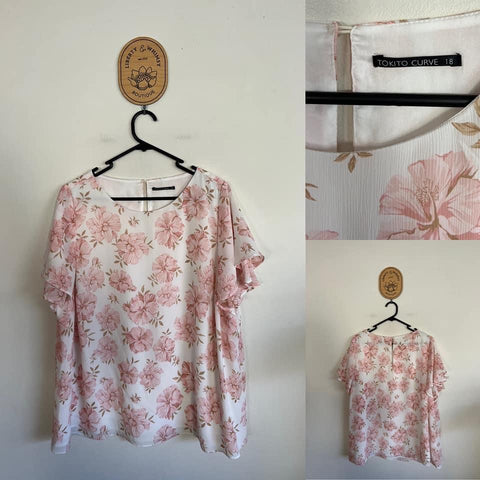 Tokito Curve s/s pink/white floral top Sz 18 as new (washed)